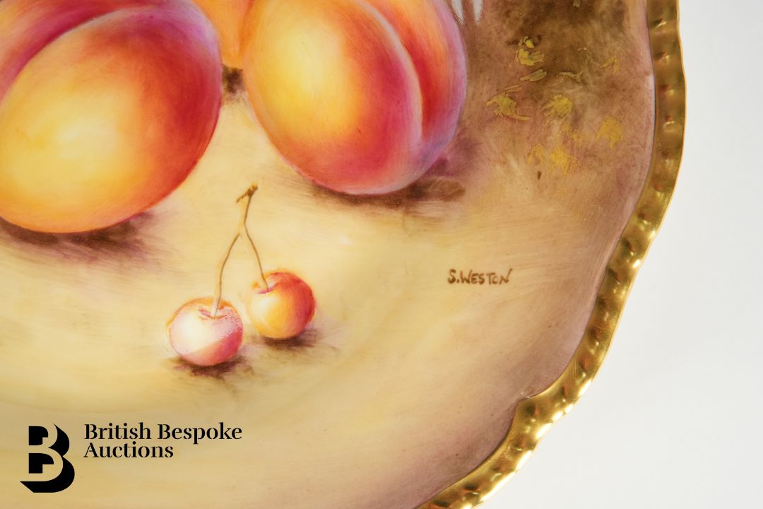 Royal Worcester Fallen Fruit Cabinet Plates - Image 5 of 12