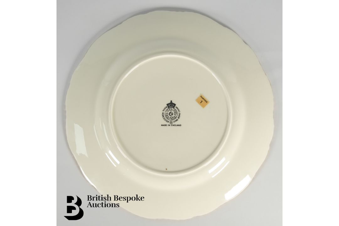 Royal Worcester Fallen Fruit Cabinet Plates - Image 5 of 11