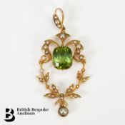 Victorian 14ct Yellow Gold Peridot and Pearl Pendant