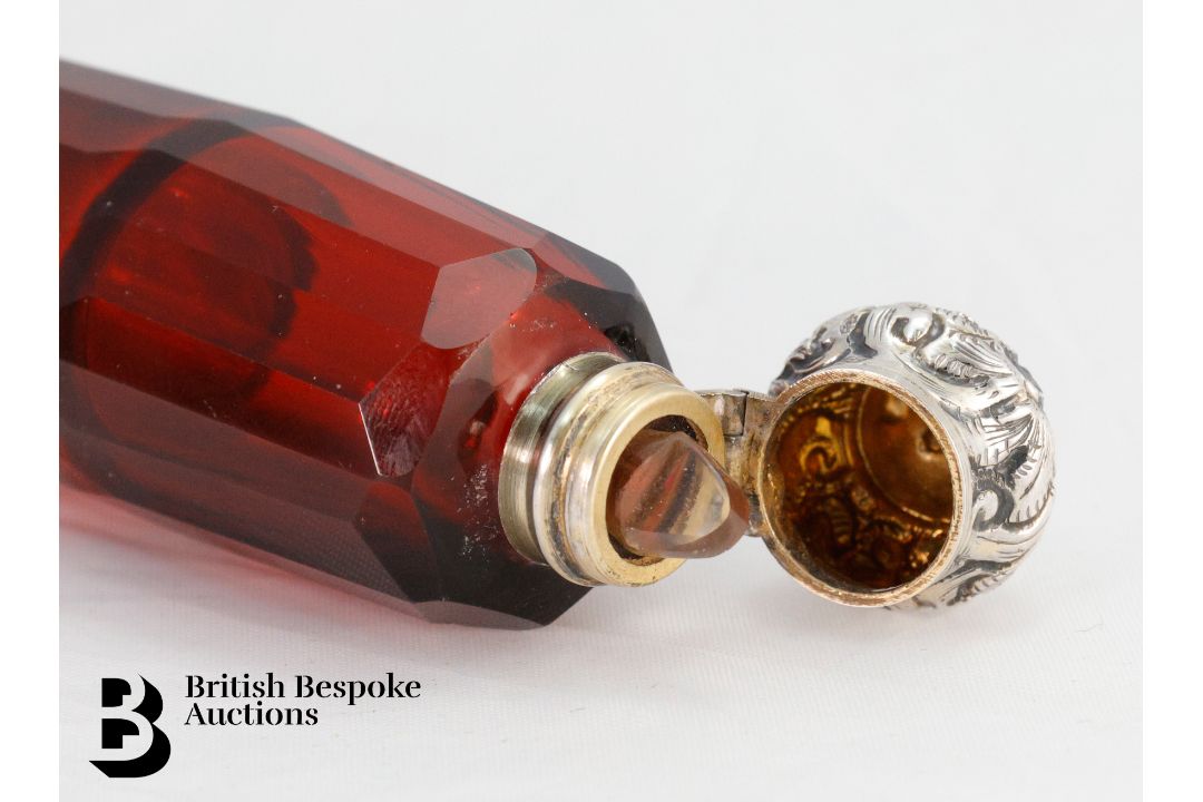 Victorian Cranberry Glass Double Scent Bottle - Image 9 of 9