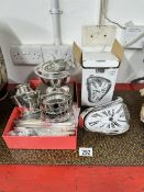 QUANTITY OF VINTAGE SILVER PLATED ITEMS INCLUDES SHELF CLOCK