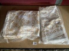 VINTAGE SYRIAN TABLE CLOTH WITH MATCHING NAPKINS