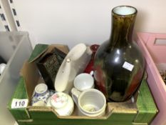 VINTAGE CERAMICS, INCLUDES CHARLOTTE READ WALL POCKET AND MORE