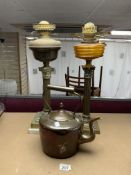 TWO ANTIQUE BRASS COLUMN OIL LAMPS, A/F WITH COPPER KETTLE