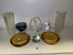 VINTAGE ART GLASS INCLUDES WHITEFRIARS