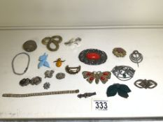 VINTAGE MIXED COSTUME JEWELLERY