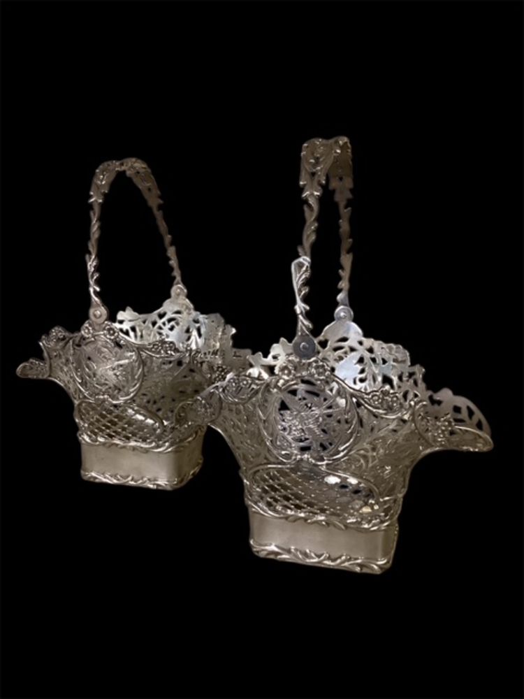 Antiques and Collectables - Brighton and Hove Auctions