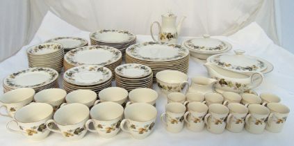 Royal Doulton Larchmont dinner and coffee service to include plates, bowls, cups, saucers, a