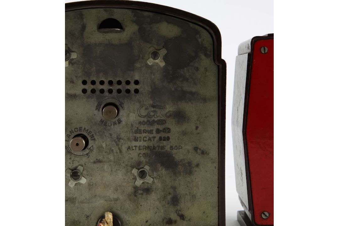 A collection of four French Art Deco and later Bakelite alarm clocks (4) - Image 3 of 3