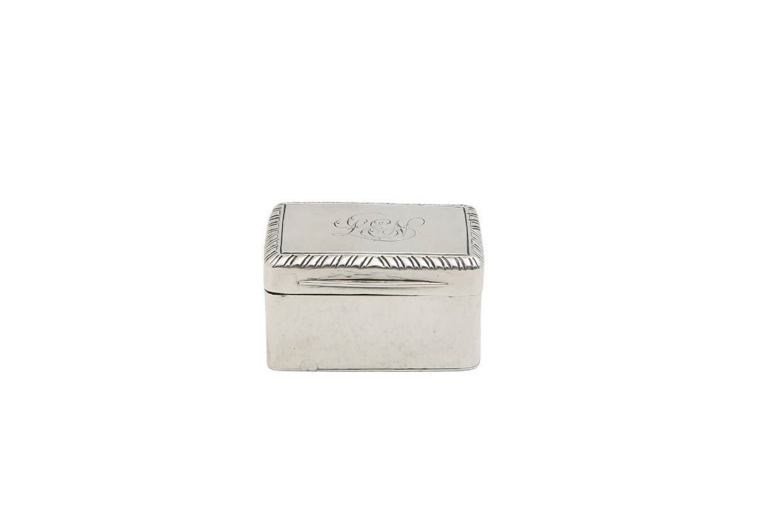 A William IV silver vinaigrette - Image 1 of 16