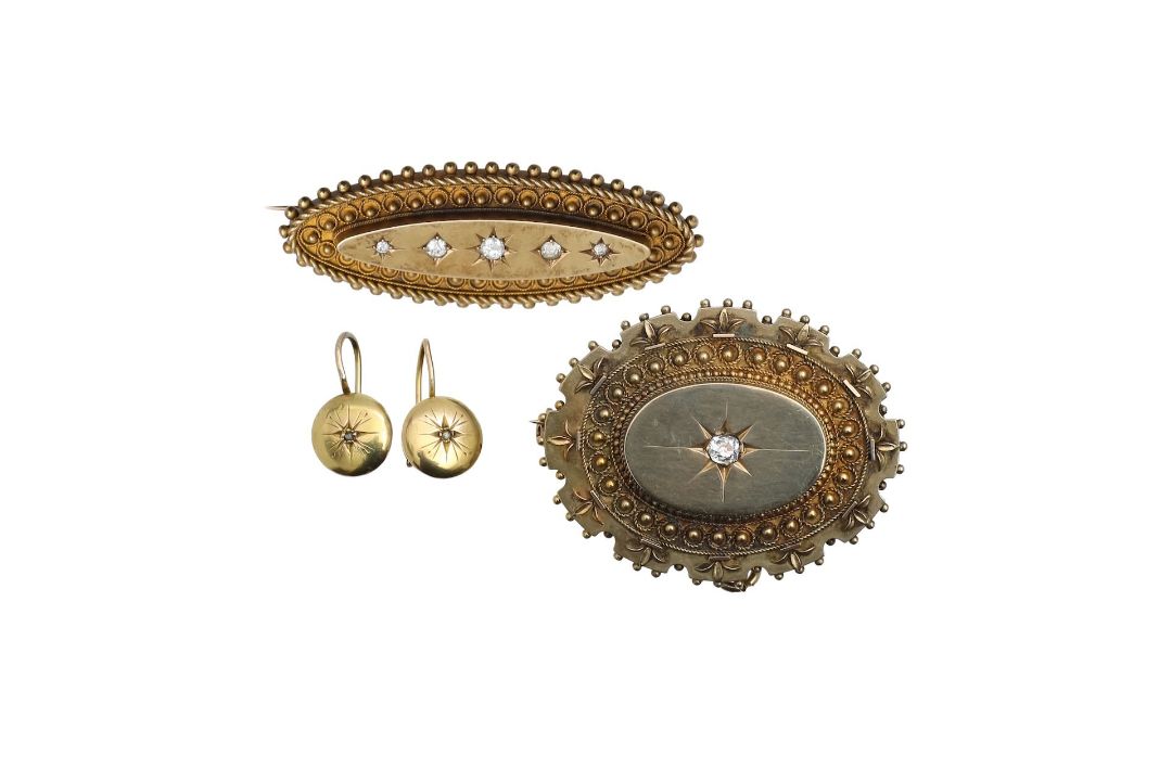 A collection of Victorian jewellery