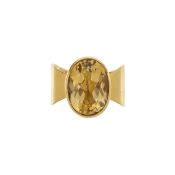 An 18ct gold minimalist citrine dress ring