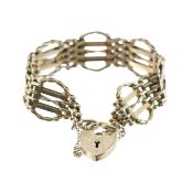 A 9ct gold gate bracelet