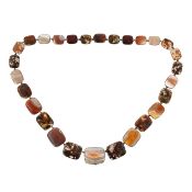 A Scottish hardstone graduated link necklace