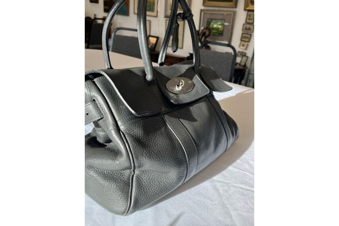A Mulberry 'Bayswater' Charcoal Grey Oak leather handbag - Image 9 of 11
