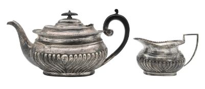 An Edward VII silver teapot and a George V sugar bowl