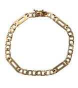 An Italian fancy link bracelet
