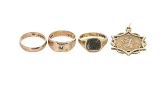 Three 9ct gold signet rings