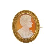 A mid 19th century shell cameo gold brooch
