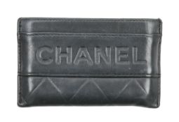 A Chanel black calfskin card wallet