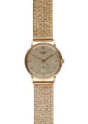 A Longines 9ct gold gentleman's bracelet wristwatch