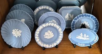 NINE PIECES OF WEDGWOOD JASPERWARE POTTERY
