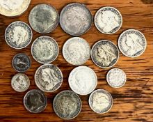 SMALL QUANTITY OF SILVER COINAGE, WEIGHT APPROX 21.7g