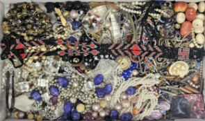Quantity of Various Costume Jewellery Etc all used unchecked