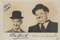 Autograph auction Football, Space, TV/Film, Military, Historic photos, covers and books.