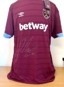 Declan Rice signed West Ham Utd home shirt.