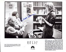 Linda Hunt signed 10x8inch black and white photo.