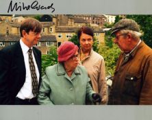 Mike Grady signed 10x8inch colour photo.