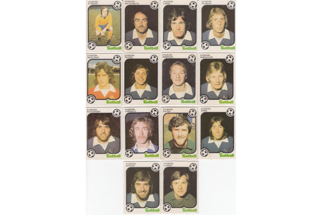 Lot of MONTY GUM - EVERTON 1975/76 Trade Cards ; A superb lot of 14 trading cards depicting Everton
