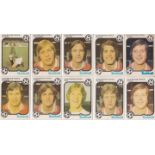 Lot of MONTY GUM - MAN UNITED 1975/76 Trade Cards ; A superb lot of 10 trading cards depicting Manch