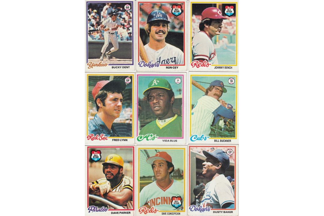 Lot of TOPPS 1978 Baseball Cards ; Lot of 125 trading cards issued by Topps from their 1978 Baseball