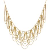 A pearl draperie necklace Yellow metal