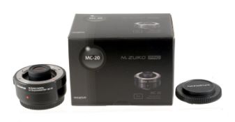 Olympus M. Zuiko Digital Pro MC-20 2x Tele Converter. For Micro Four Thirds.