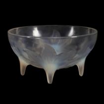 Rene Lalique (French 1860-1945) 'Lys' bowl