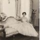§ Cecil Beaton (1904-1980) Princess Margaret, Clarence House, 1956 - Bild 1 aus 3
