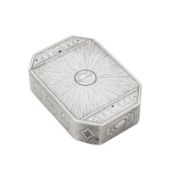 London 1788 by Thomas Phipps and Edward Robinson A George III sterling silver snuff box