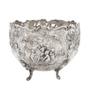 Hanau circa 1900 by Storck and Sinsheimer A late 19th / early 20th century German 800 standard silve