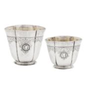 Augsburg 1722-26 by Johann Ulrich Jebenz (meister 1702, d. 1742) A graduated pair of early 18th cent