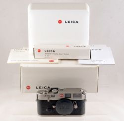 Leica M6 TTL Titanium Body. Boxed with all paperwork.