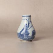 A small Chinese blue and white 'shepherd and oxen' vase, Qing dynasty, Kangxi period 清康熙 青花牧童騎牛圖小瓶 |