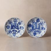 Two Chinese blue and white moulded 'ladies' dishes, Qing dynasty, Kangxi period 清康熙 青花模印仕女圖盤一對 | San