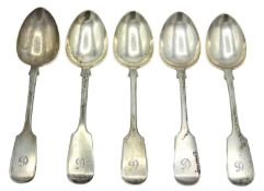 Five matching 1865 Victorian Exeter silver teaspoo