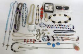 A collection of costume jewellery items including