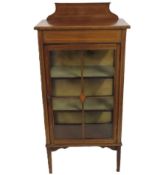An Edwardian mahogany display cabinet, 1268mm high