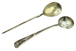 A 1928 Thomas Bradbury & Sons Sheffield silver coc