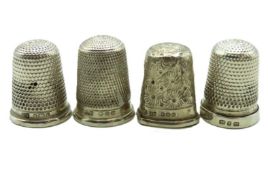 Four Birmingham silver thimbles, 17.8g